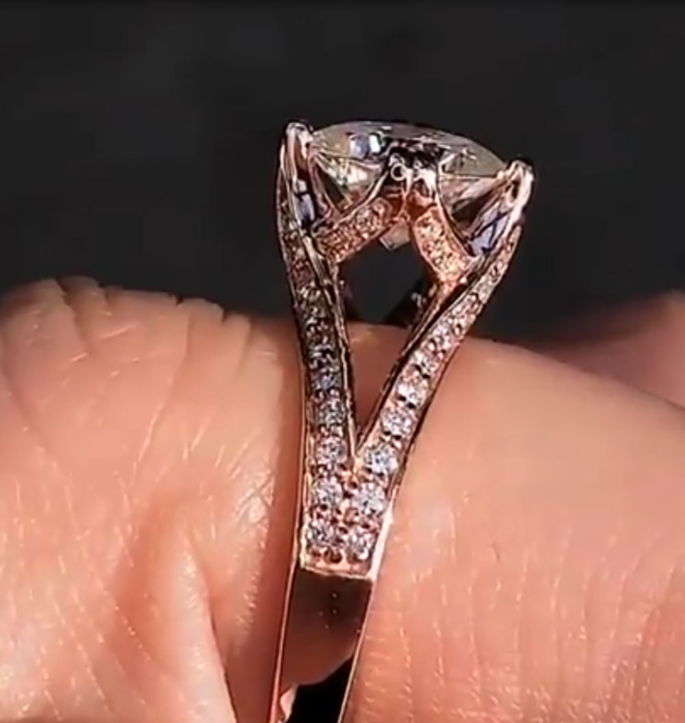 Cincin Pertunangan Ulang Tahun - Moissanite Engagement Ring 1 Carat ulasan dan harga