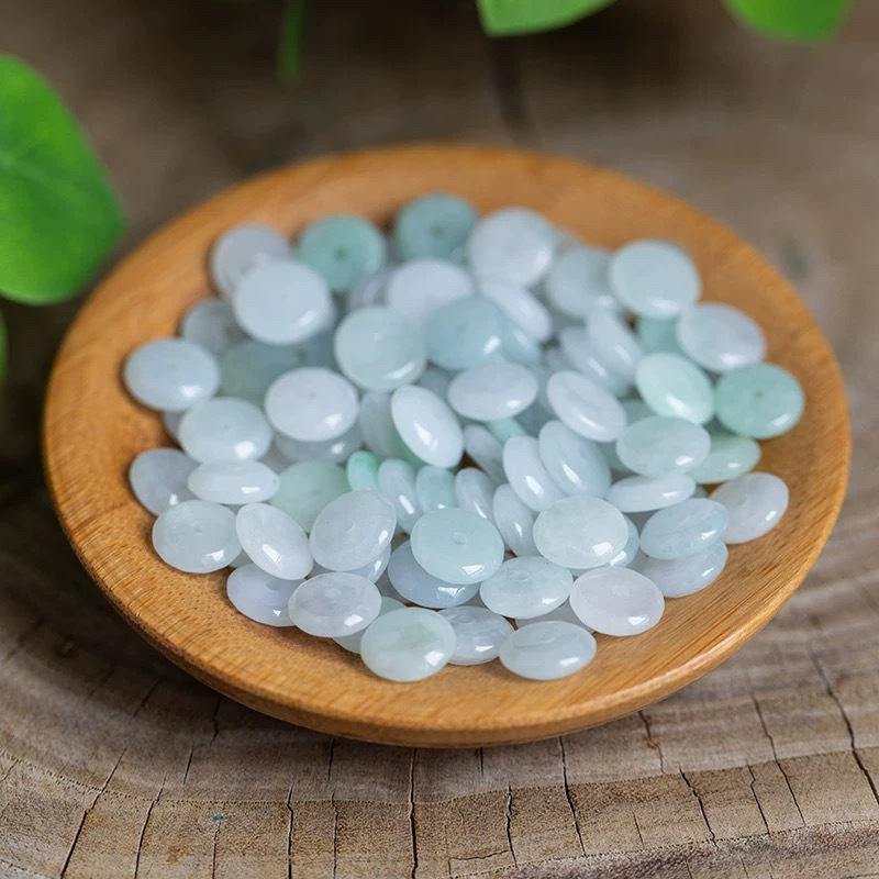 10 Buah Giok Putih Zamrud Alam - Bracelets ulasan dan harga